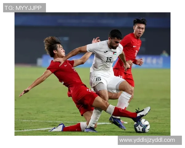 亚运会精彩直播台北足球赛场激情四溢球迷热情高涨 亚运会精彩直播台北足球赛场激情四溢球迷热情高涨