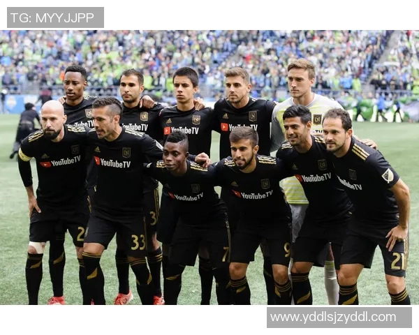 洛杉矶FC主场迎战华盛顿联全力争胜的激烈对决