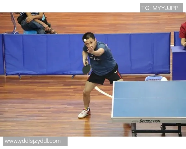 特拉凯球赛精彩对决贝尔展现绝佳球技引发观众热烈反响 特拉凯球赛精彩对决贝尔展现绝佳球技引发观众热烈反响